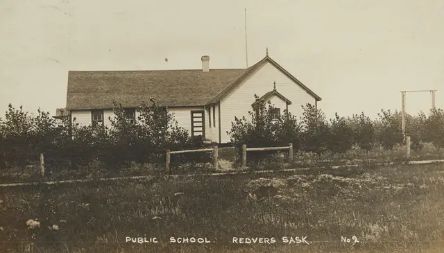 Public School, Redvers